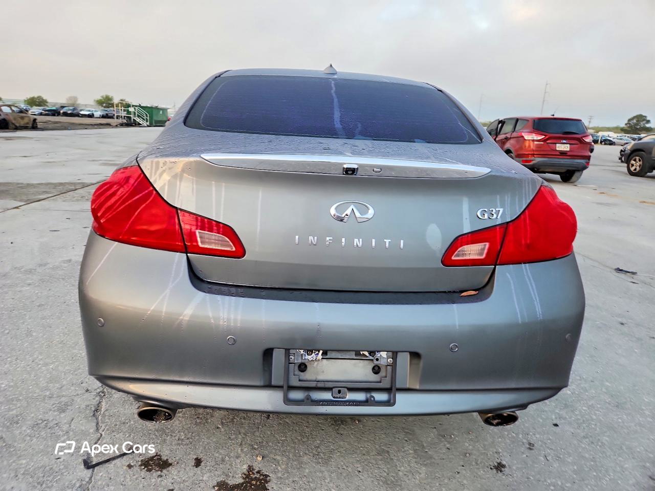 Infiniti G 2013