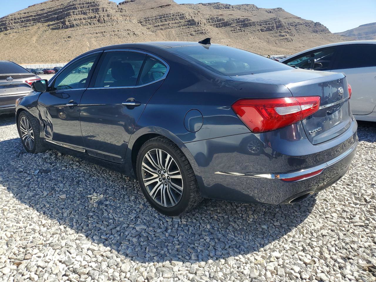 Kia Cadenza 2014