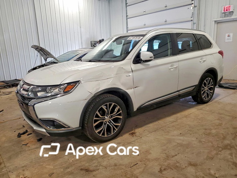 Mitsubishi Outlander 2017 - Image 1 of 5
