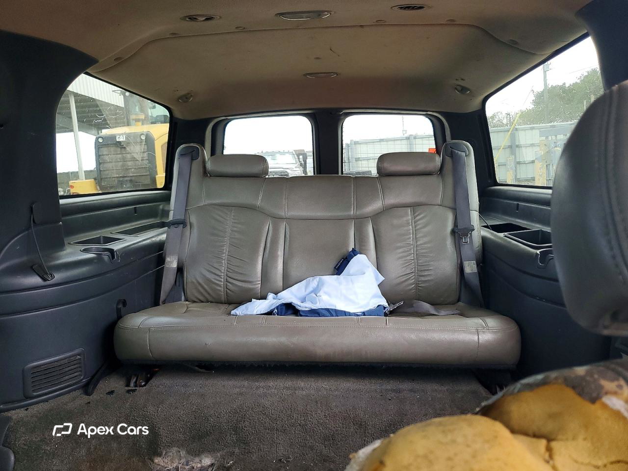 Chevrolet Suburban 2002