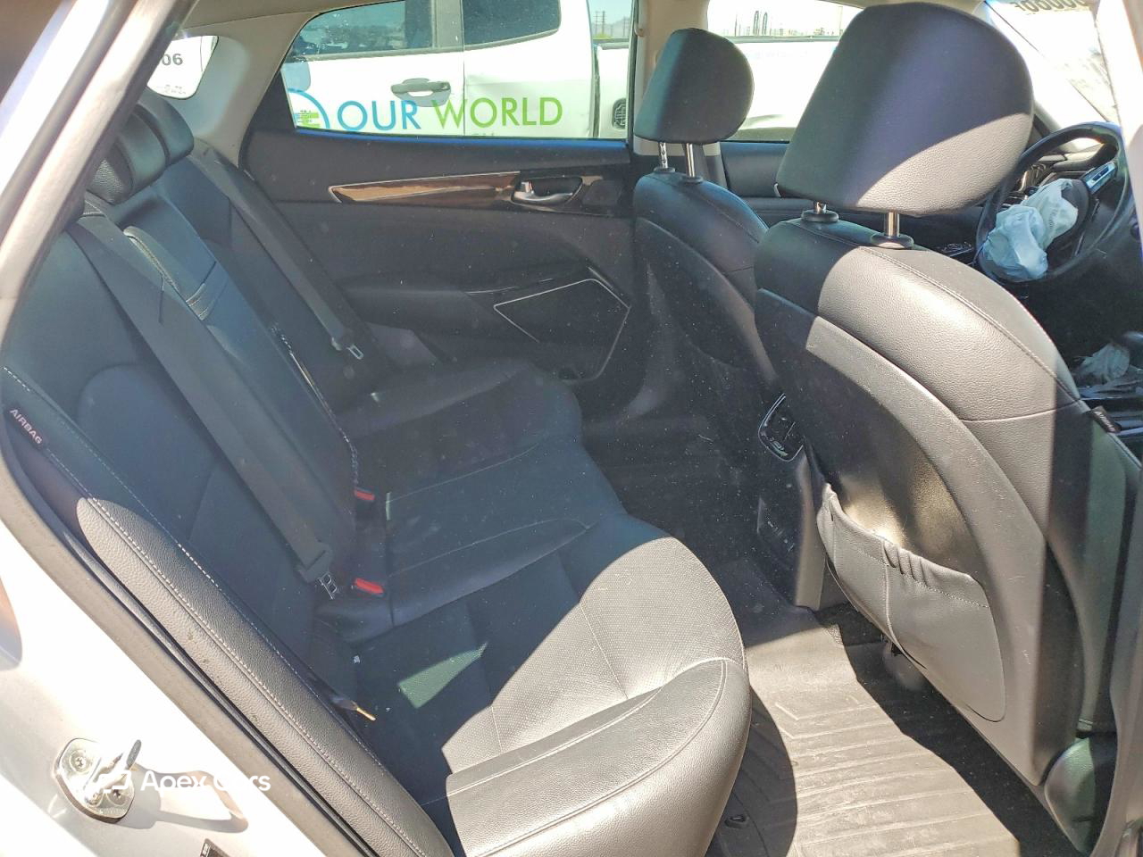 Kia Cadenza 2017