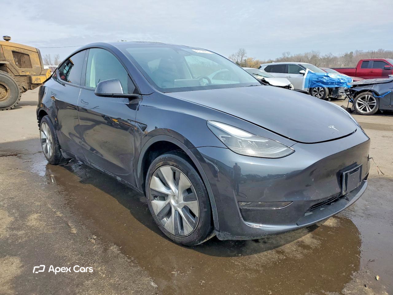Tesla Model Y 2024
