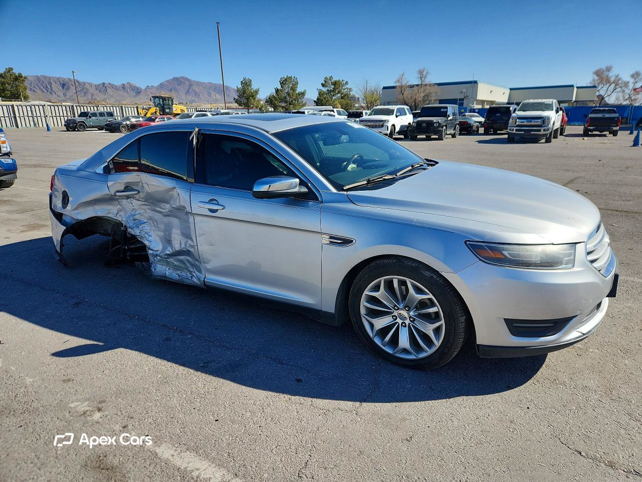 Ford Taurus 2015
