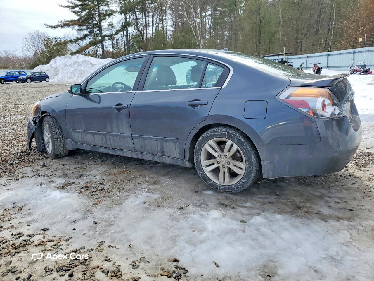 Nissan Altima 2011