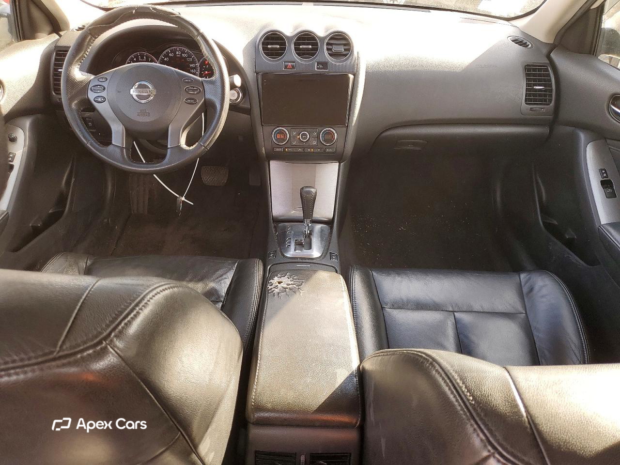 Nissan Altima 2010