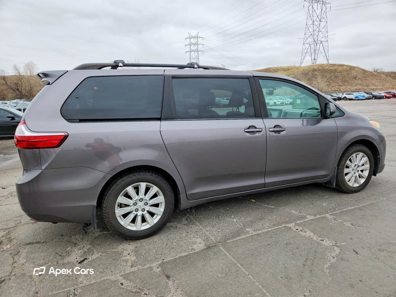 Toyota Sienna 2015