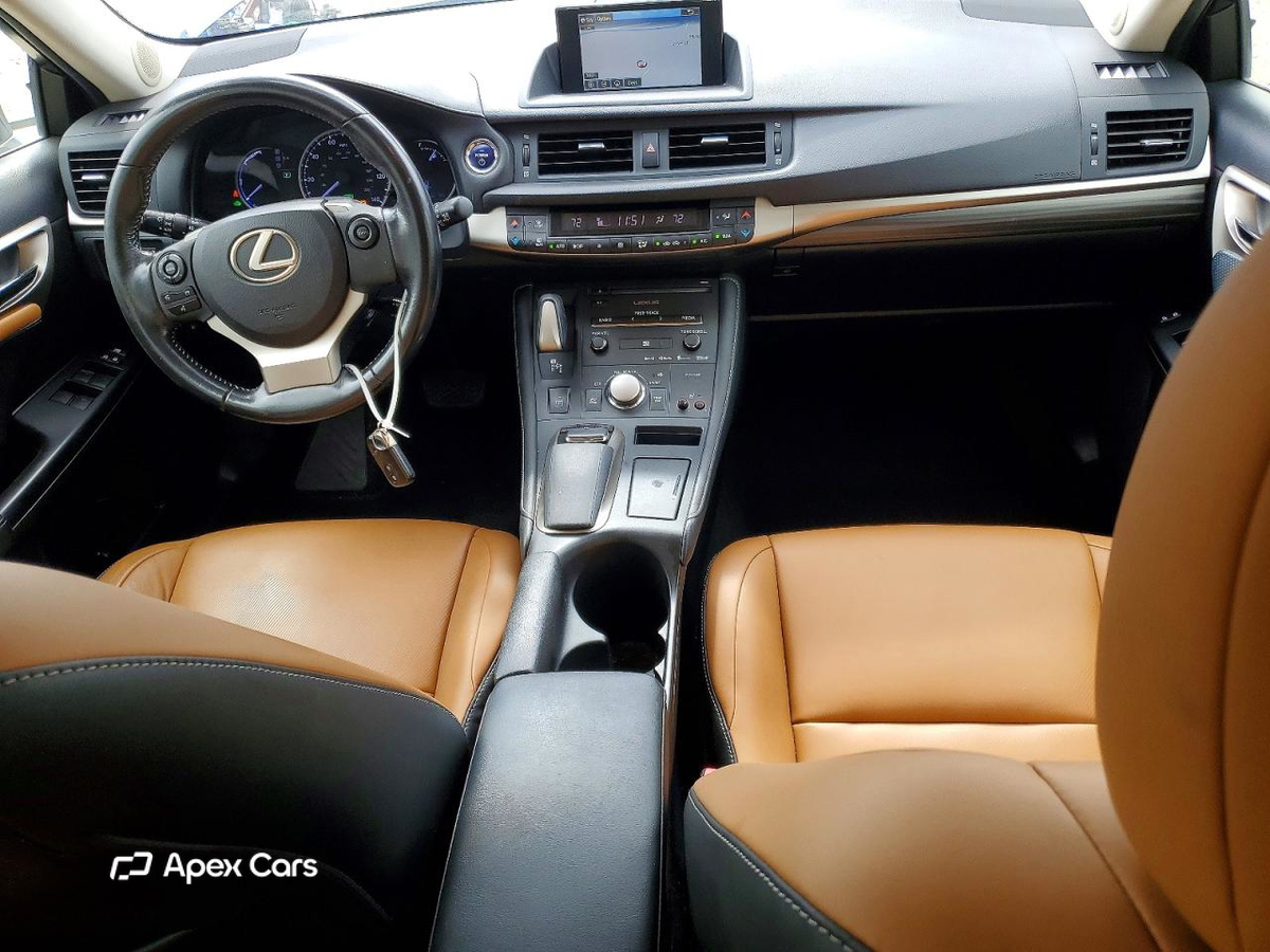 Lexus CT 2015
