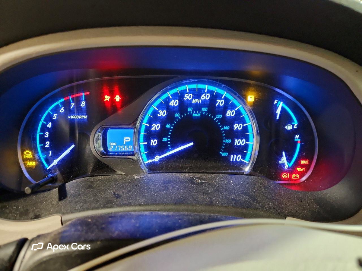 Toyota Sienna 2011