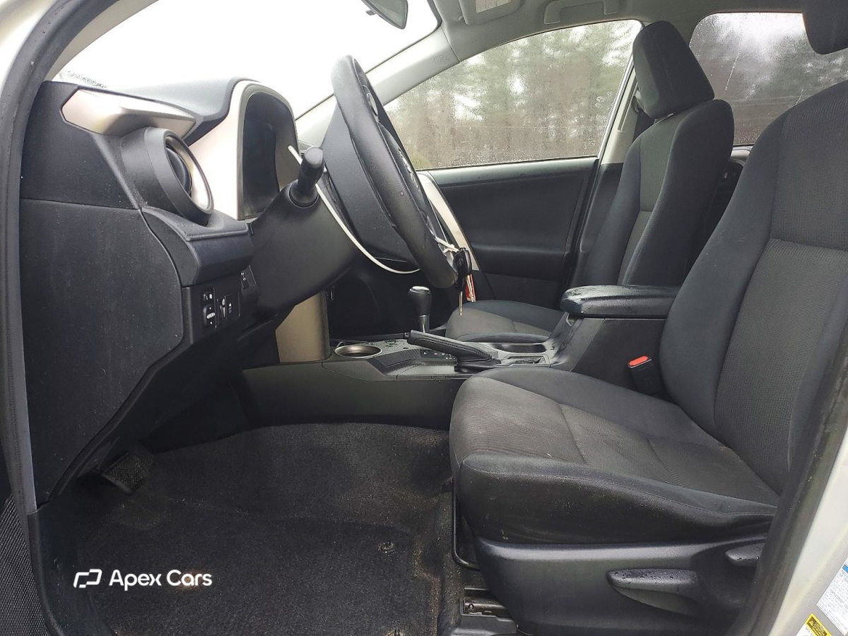 Toyota RAV 4 2015