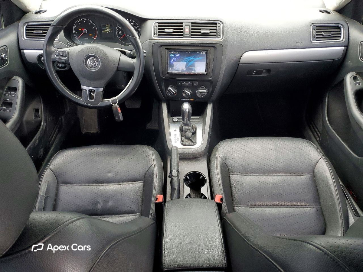 Volkswagen Jetta 2014