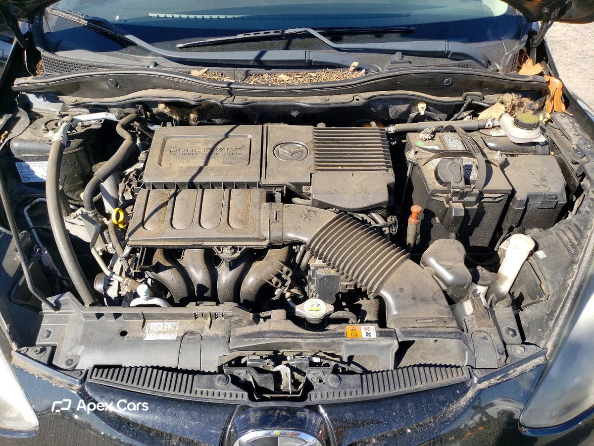 Mazda 2 2011