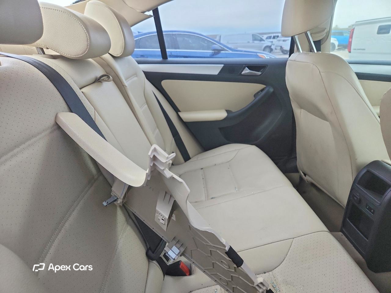 Volkswagen Jetta 2014
