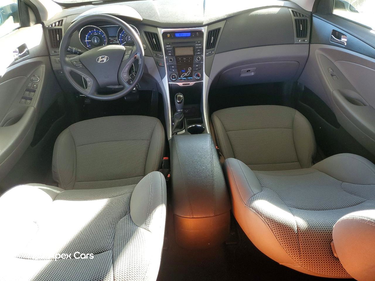 Hyundai Sonata 2013