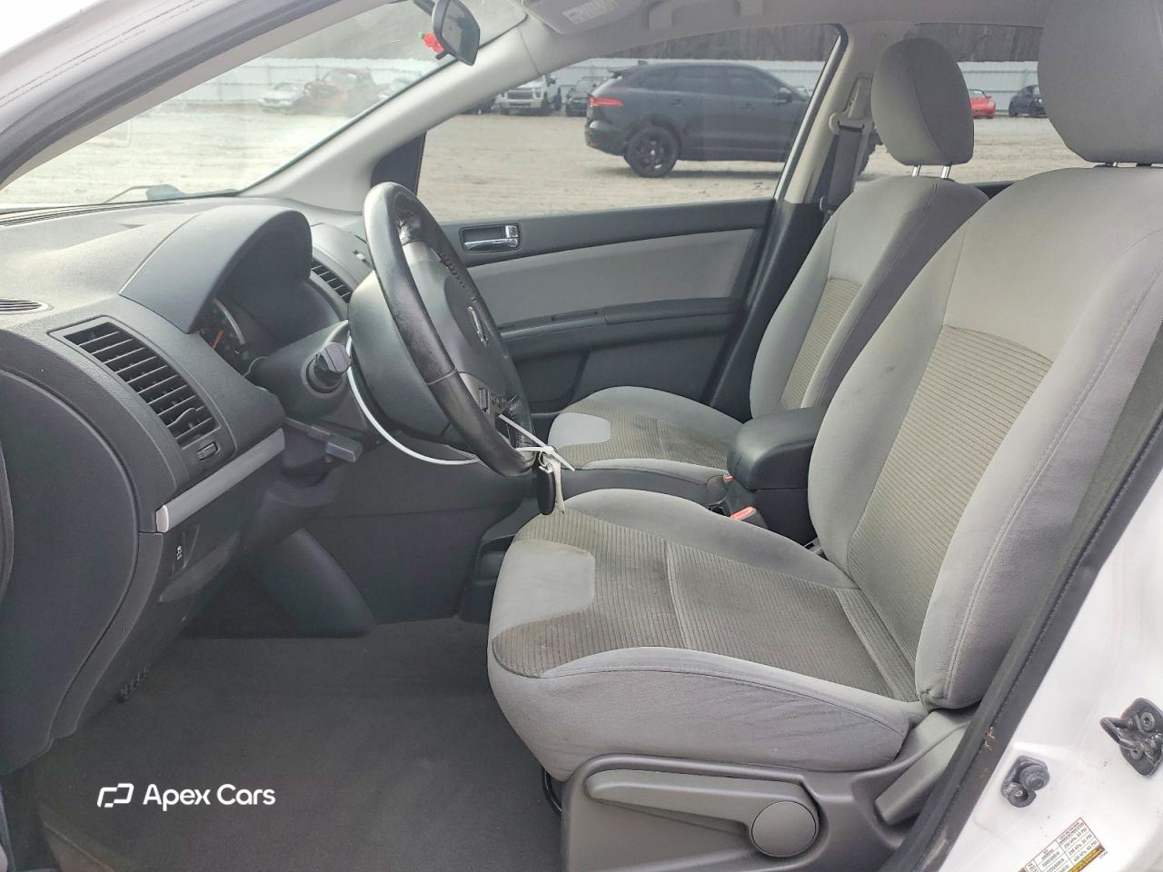 Nissan Sentra 2012