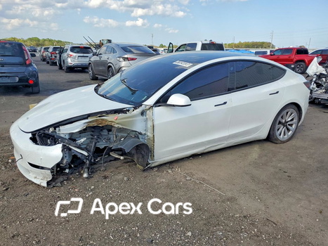 Tesla Model 3 2023 - Image 1 of 12