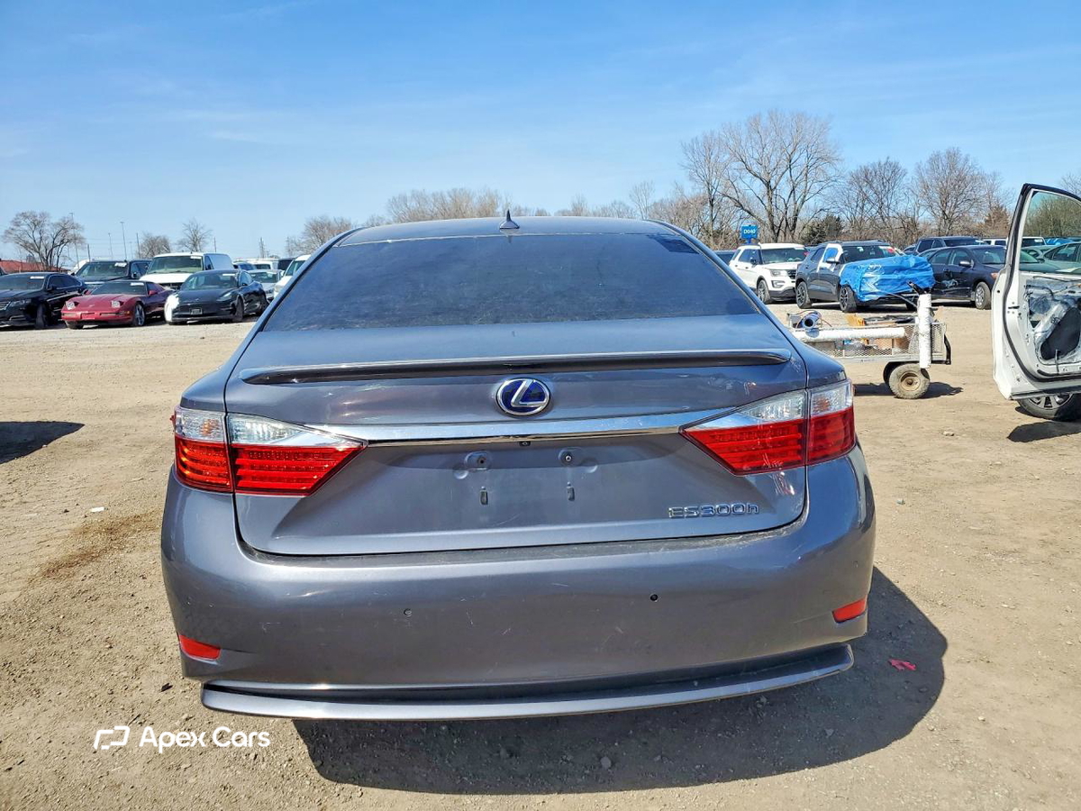 Lexus ES 2013
