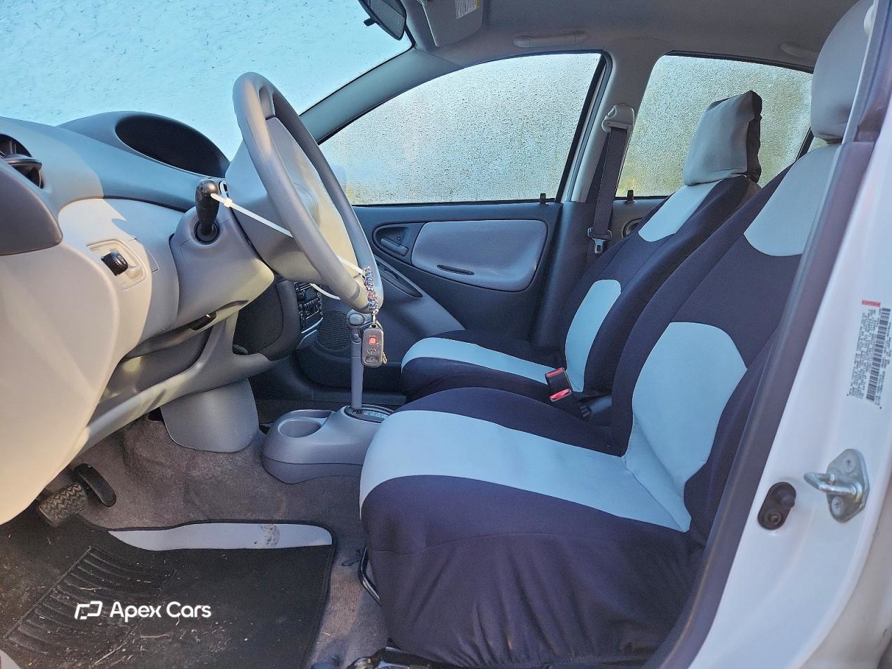 Toyota Echo 2002
