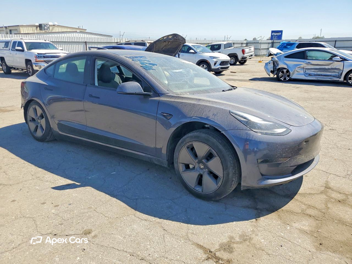 Tesla Model 3 2023