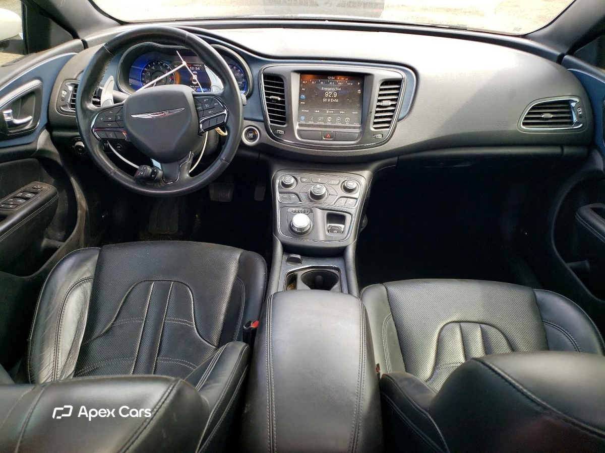 Chrysler 200 2016