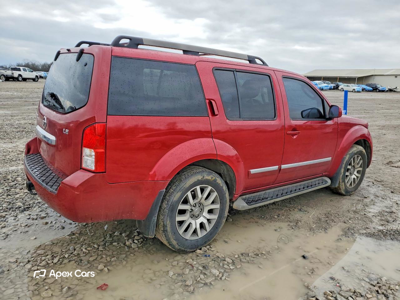 Nissan Pathfinder 2011