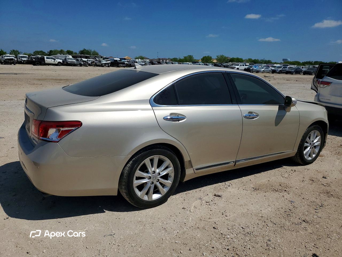 Lexus ES 2012