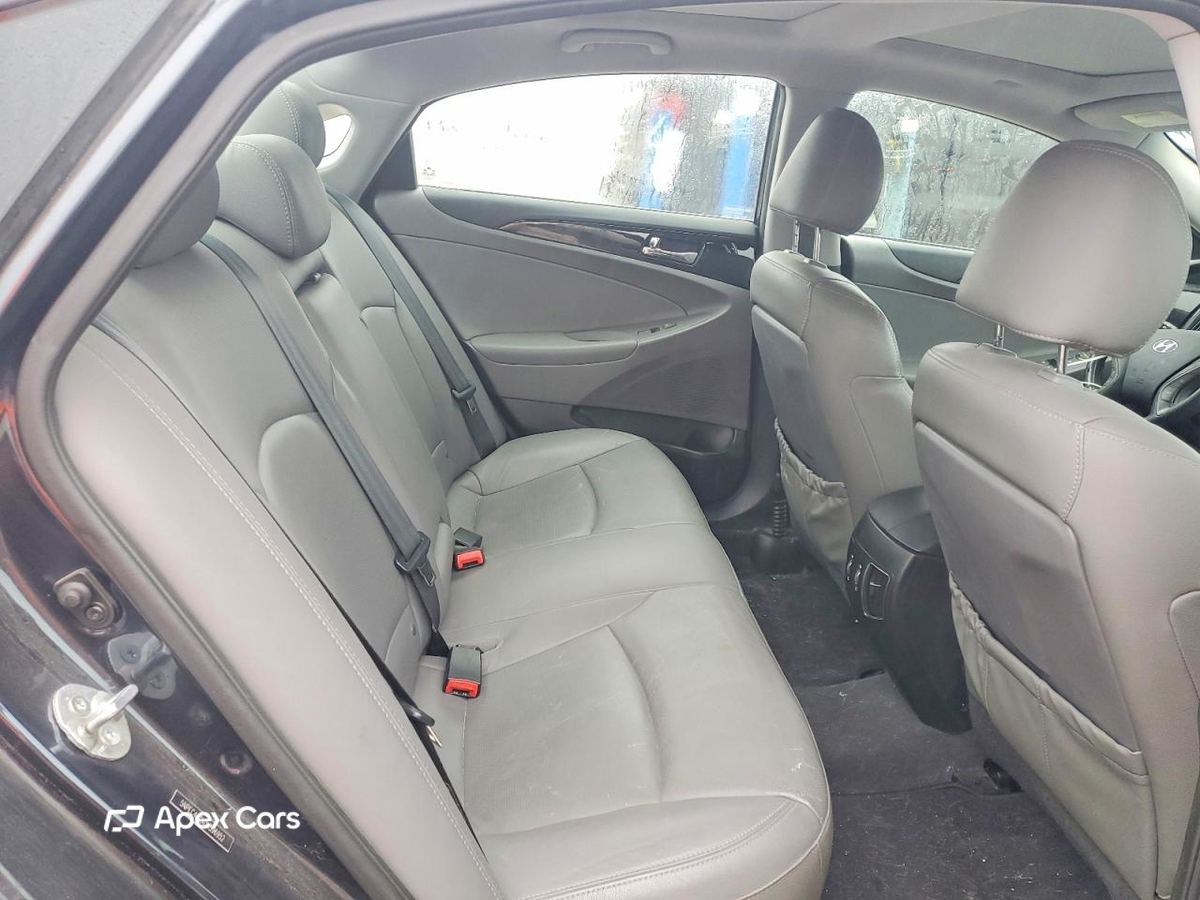 Hyundai Sonata 2013