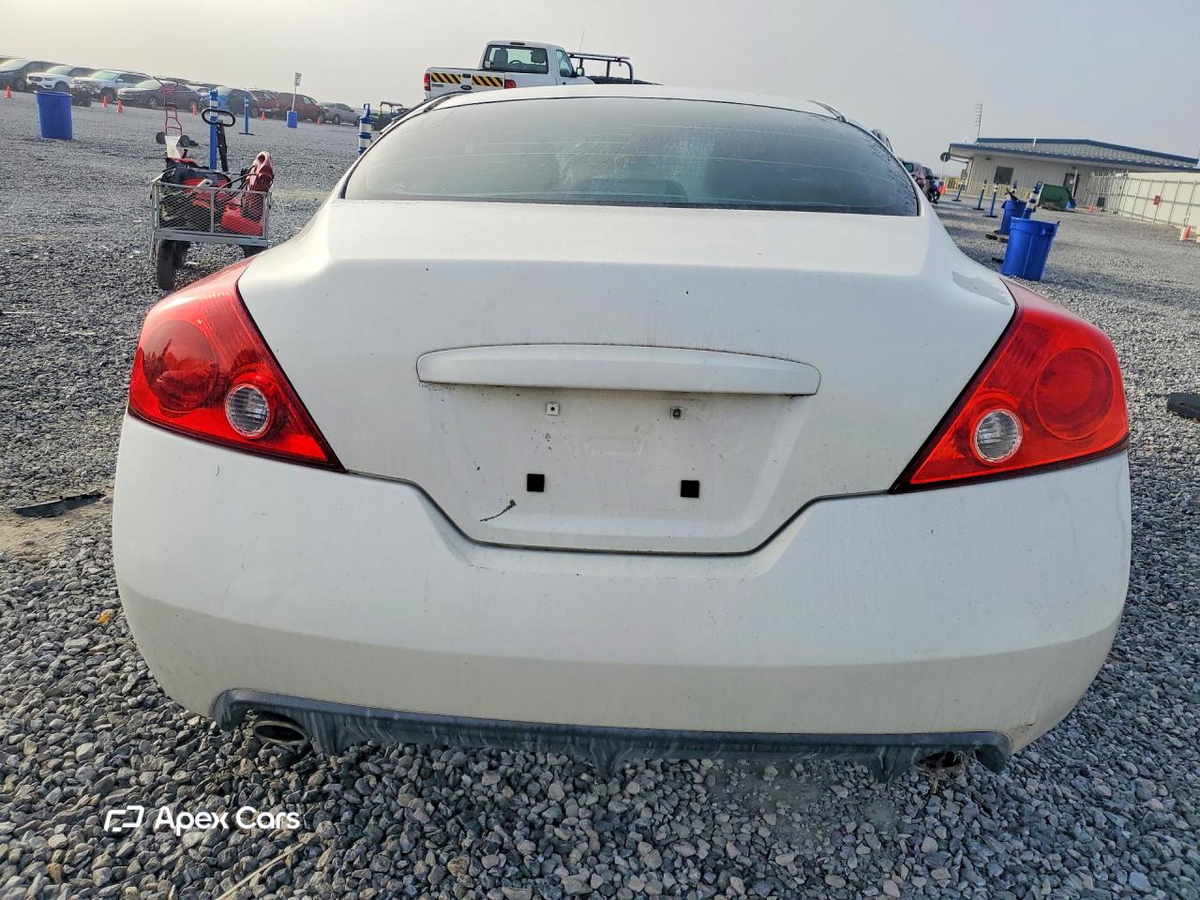 Nissan Altima 2008