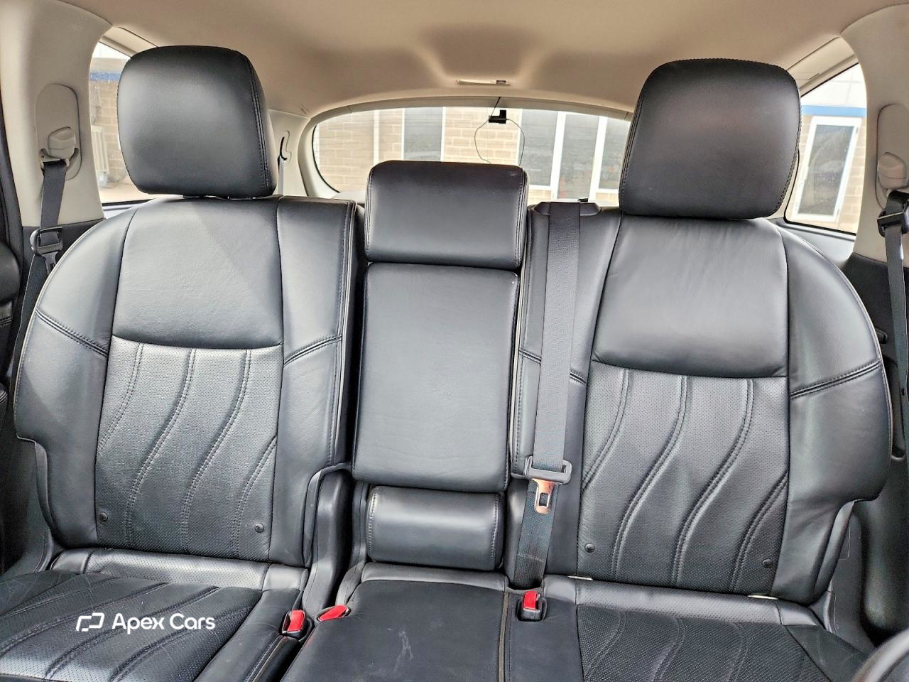 Infiniti JX 2013