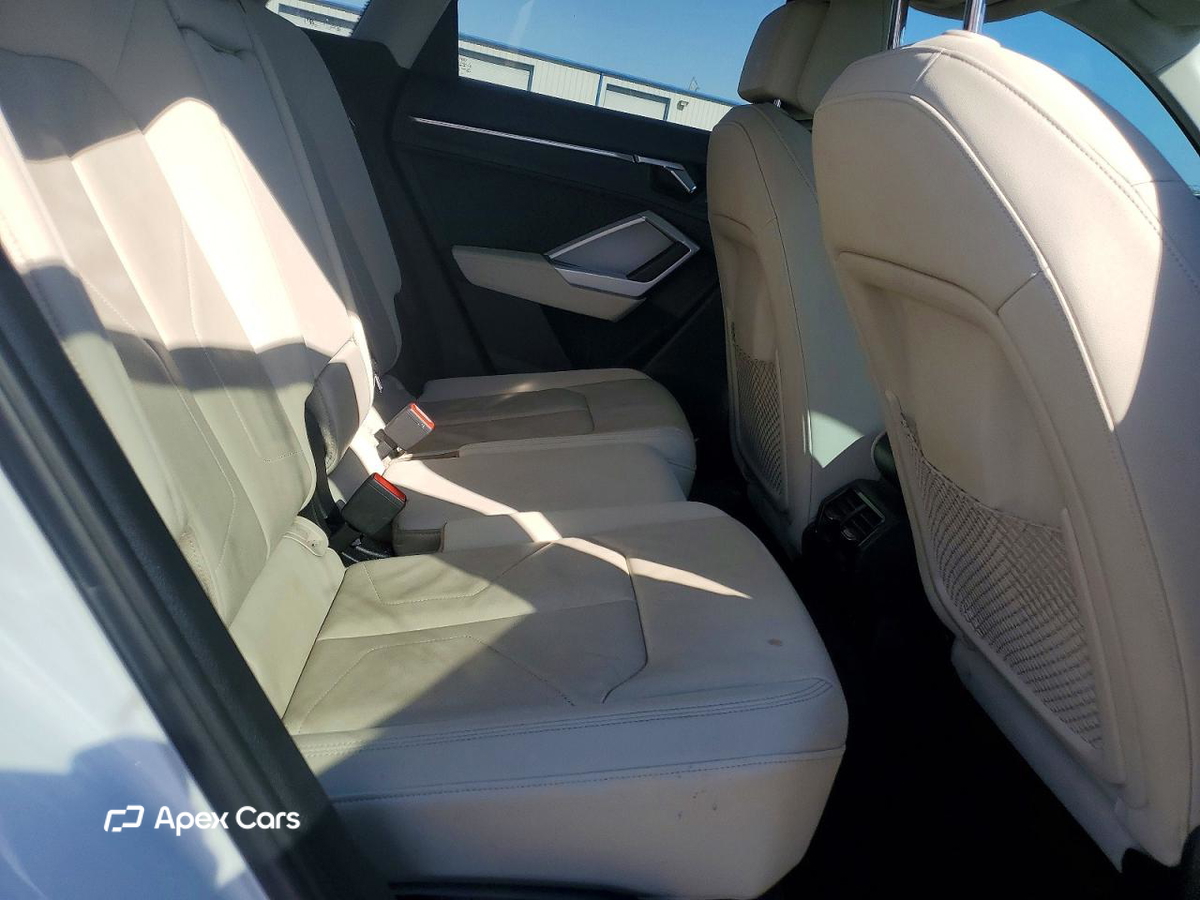 Audi Q3 2021