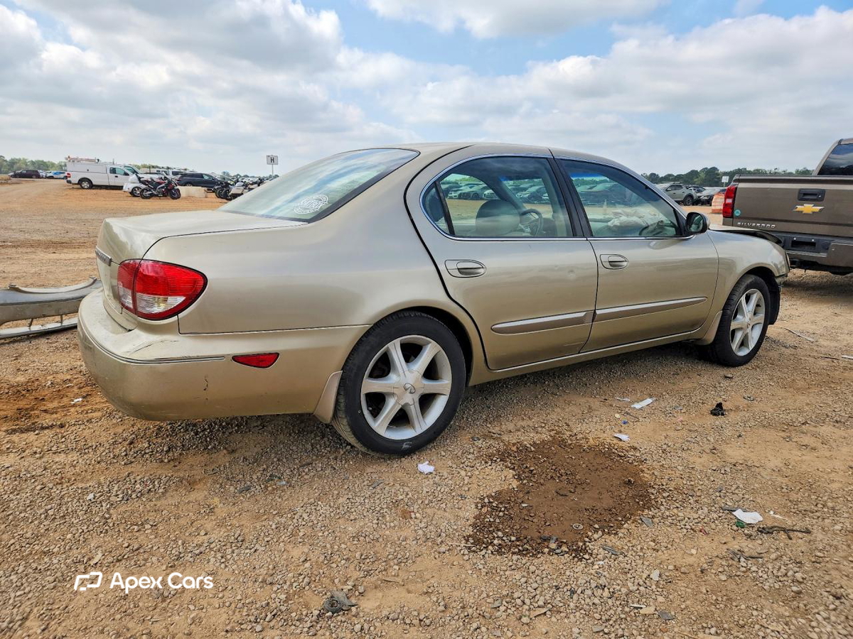 Infiniti I 2003