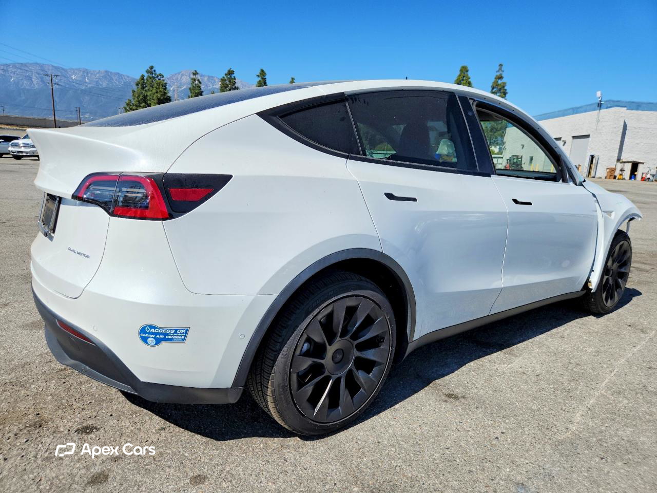 Tesla Model Y 2021