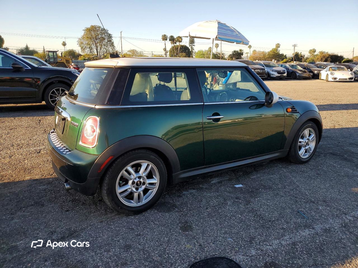 MINI Cooper 2013