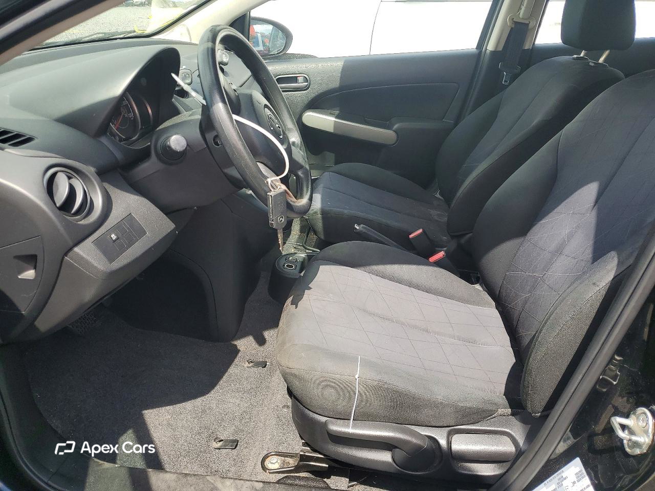 Mazda 2 2014