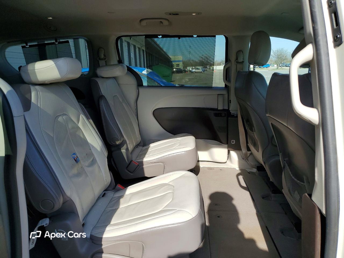Chrysler Pacifica 2017