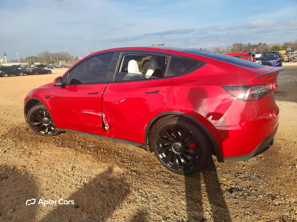 Tesla Model Y 2023
