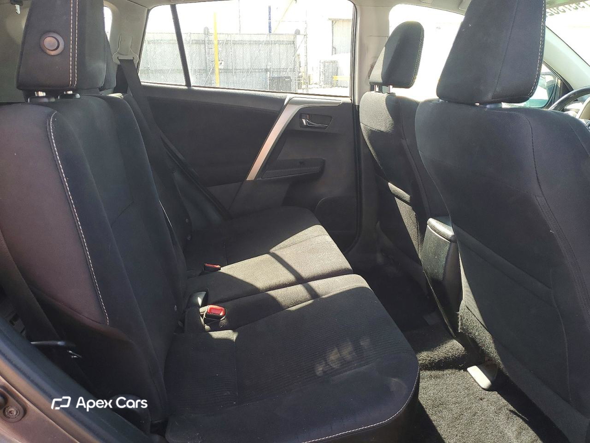 Toyota RAV 4 2014