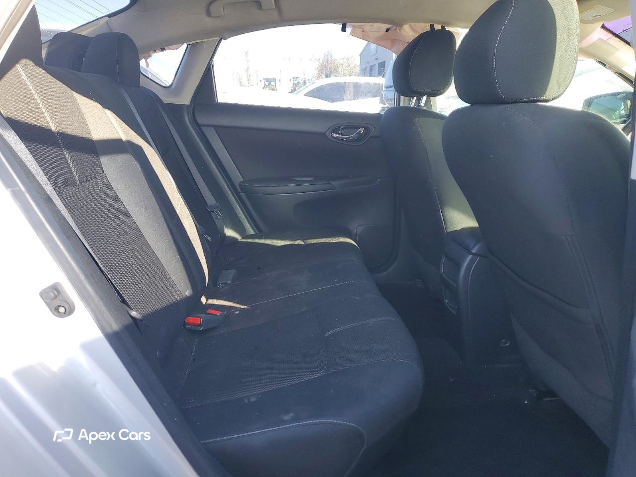 Nissan Sentra 2018