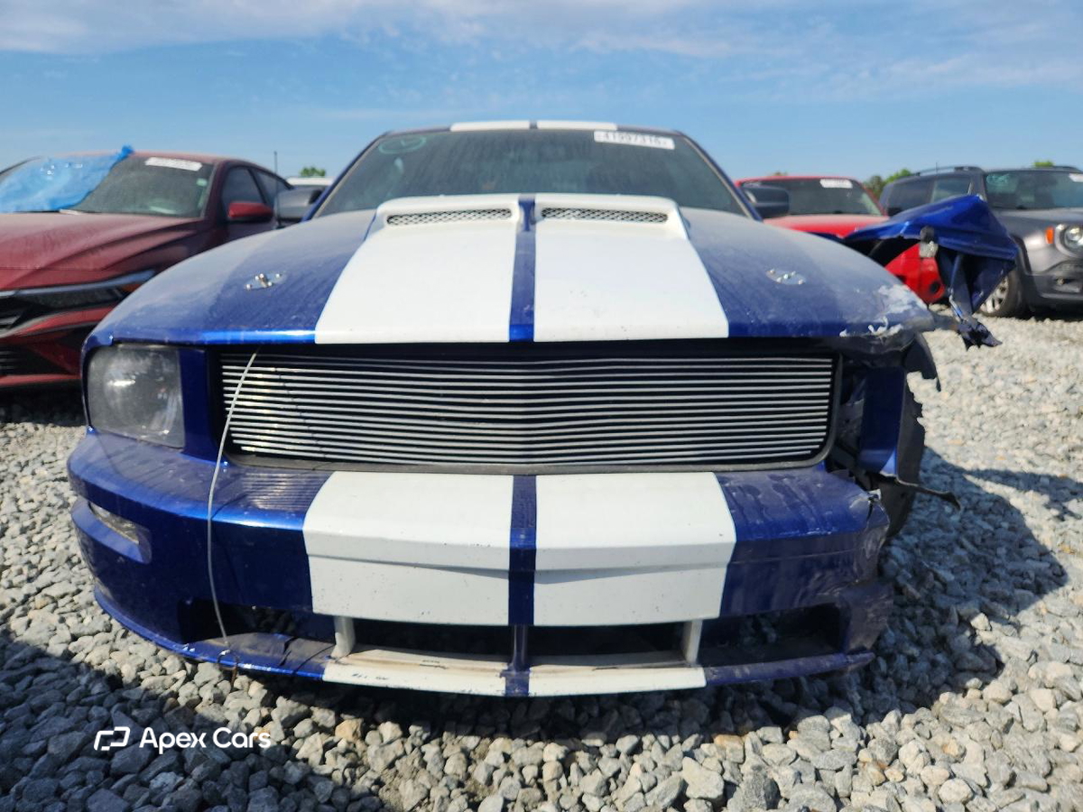 Ford Mustang 2005