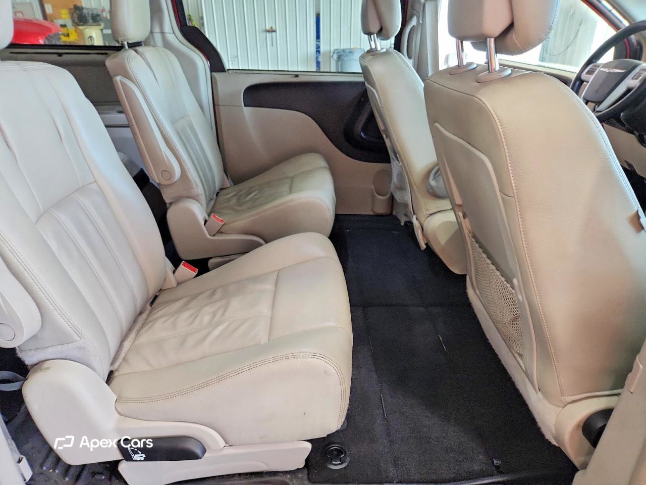 Chrysler Voyager 2015