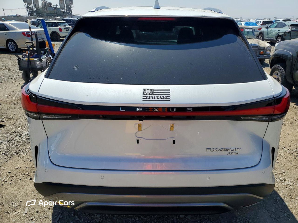 Lexus  2026