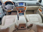 Lexus LX 2005