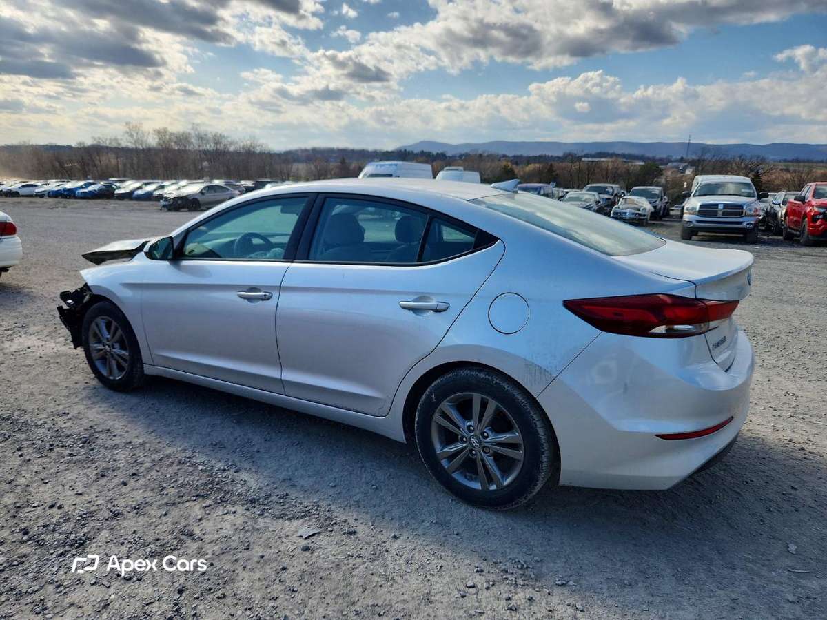Hyundai Elantra 2017