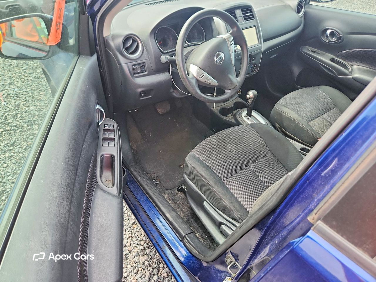 Nissan Versa 2019