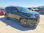 Nissan Pathfinder 2025