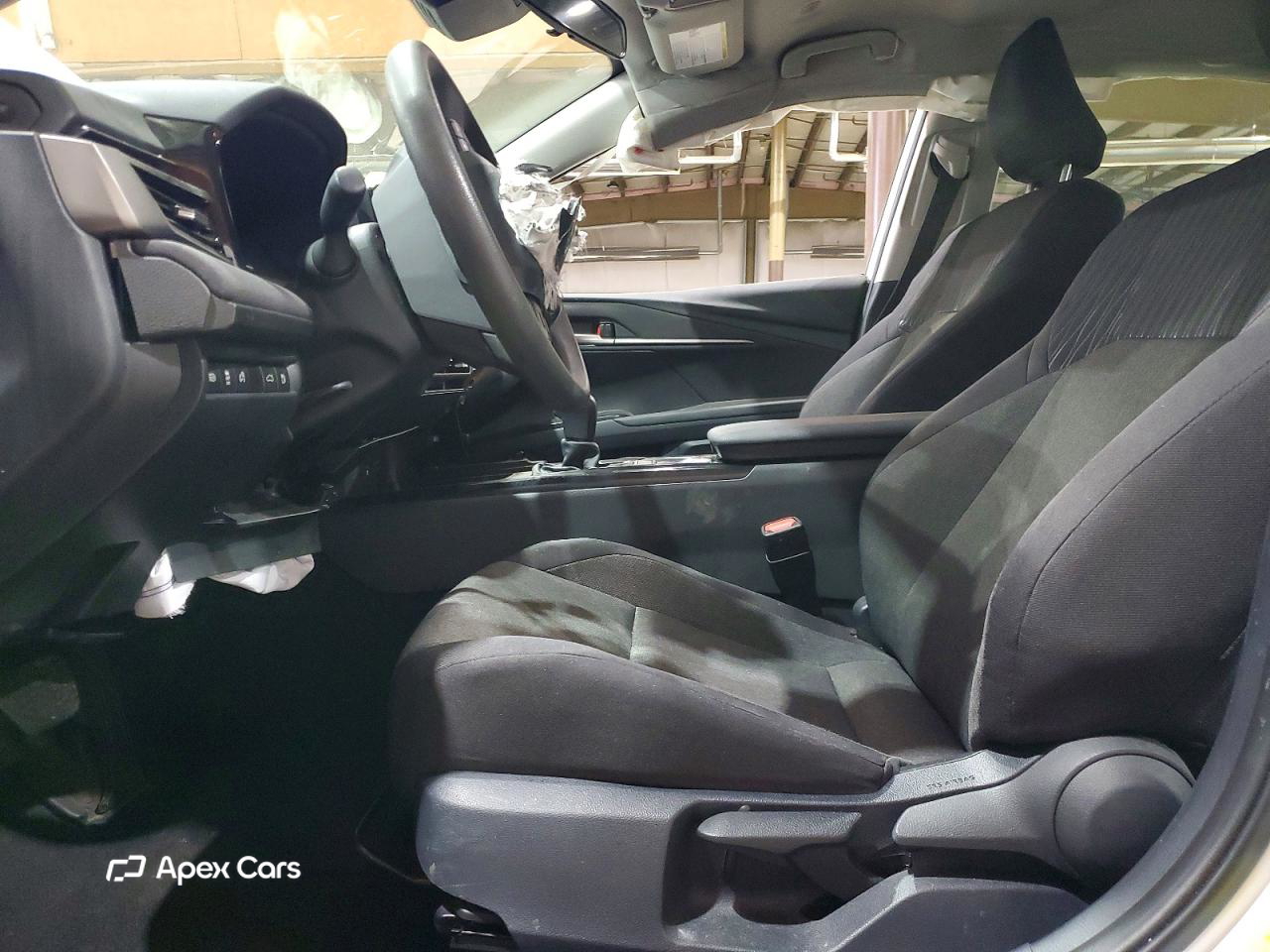 Toyota Camry 2025