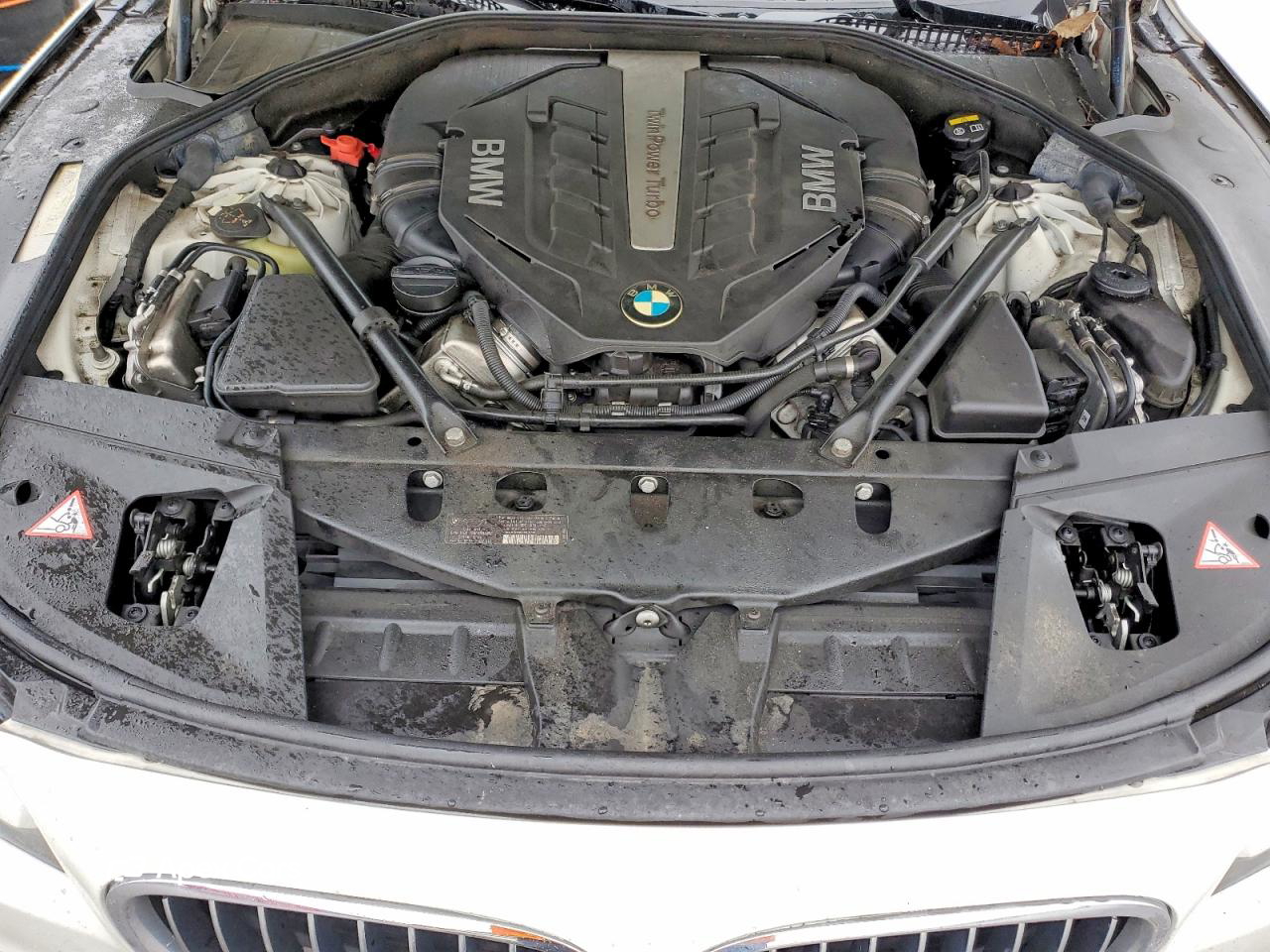 BMW Series 7 2015
