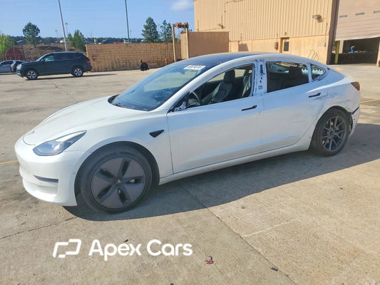 Tesla Model 3 2022 - Image 1 of 13