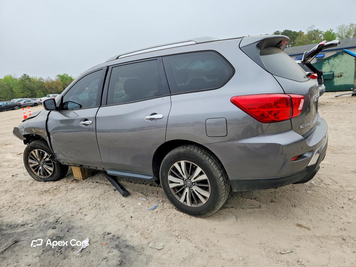 Nissan Pathfinder 2017