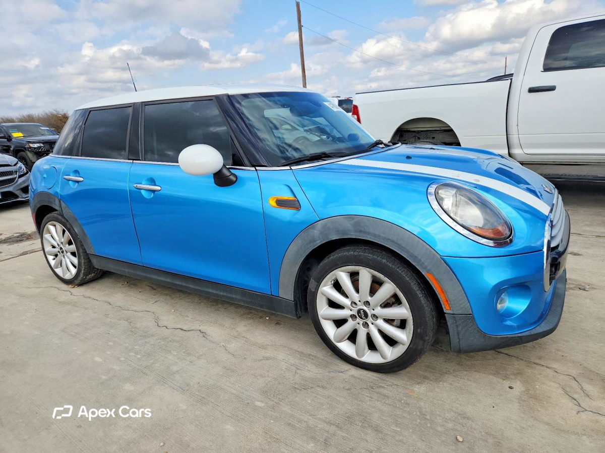 MINI Cooper 2015