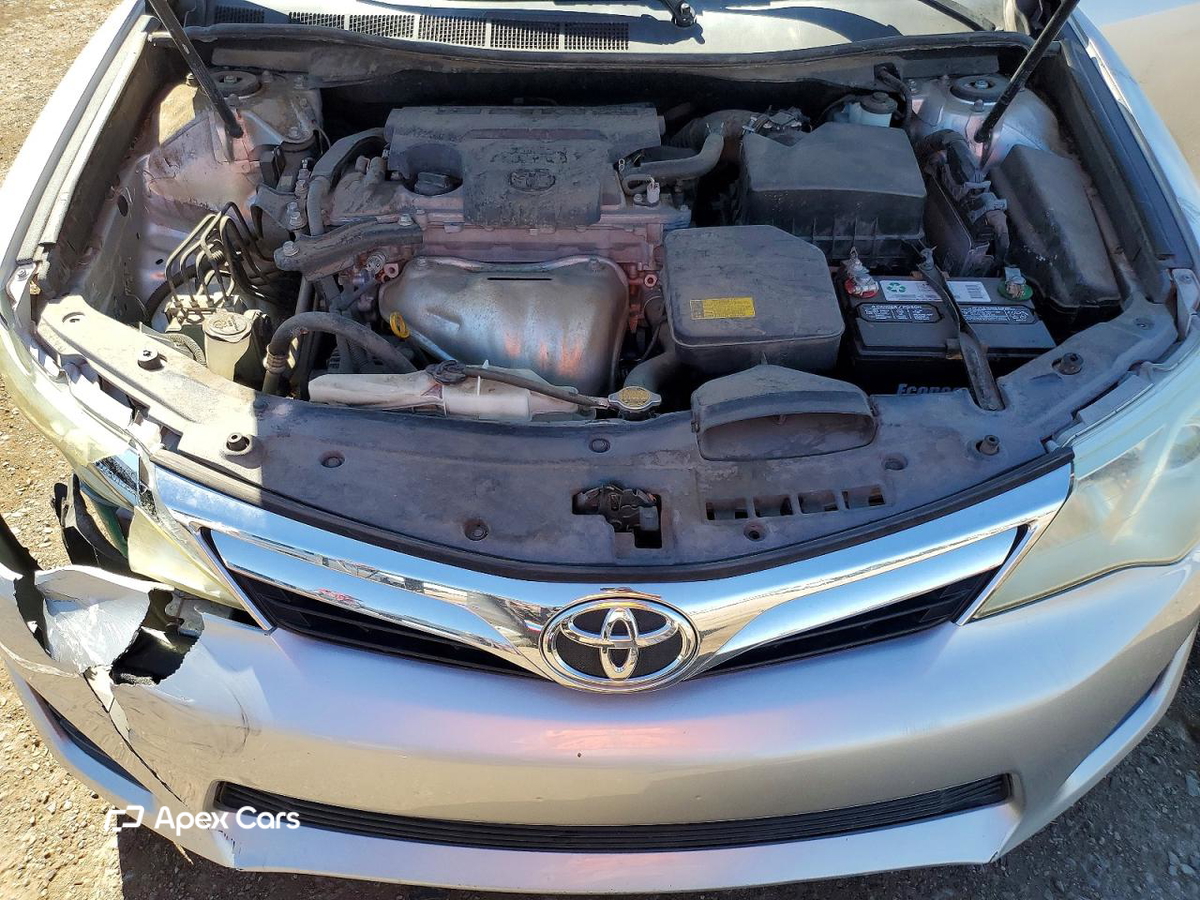 Toyota Camry 2012